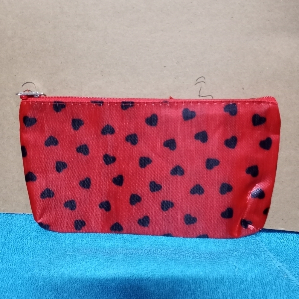 Red Heart Patterned Women's Bag